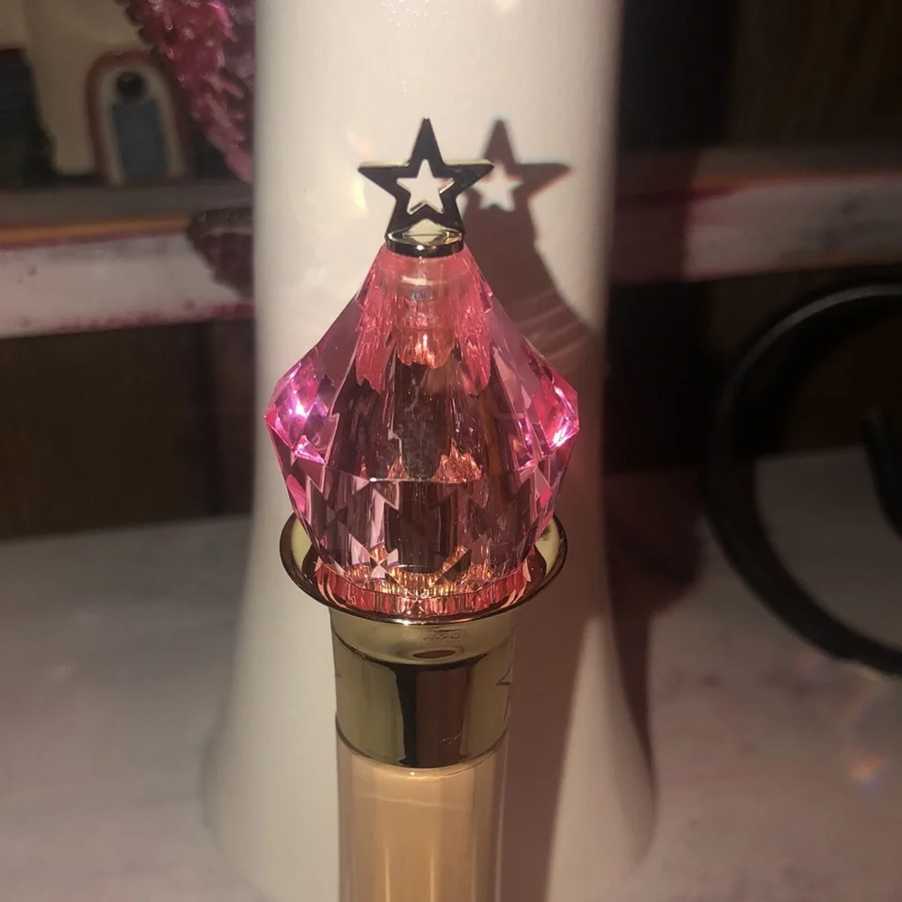 Jeffery Star Yellow Concealer new in box